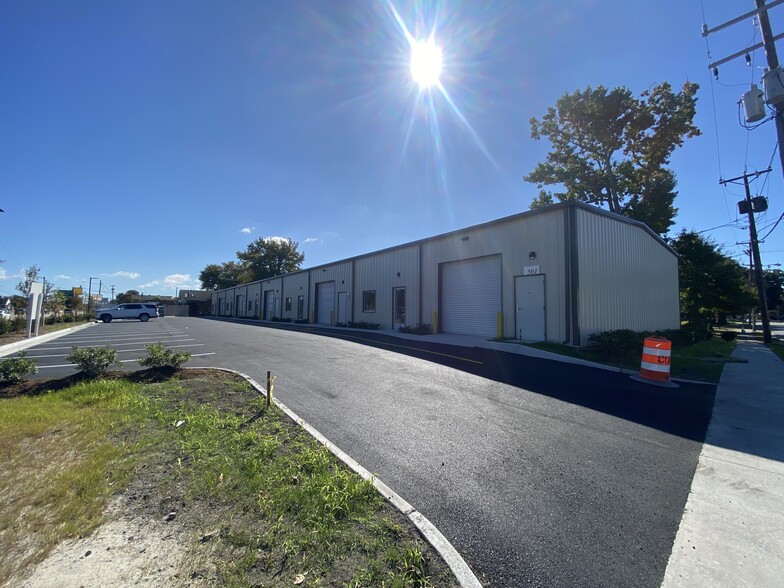 501 E Little Creek Rd, Norfolk, VA for lease - Building Photo - Image 2 of 12