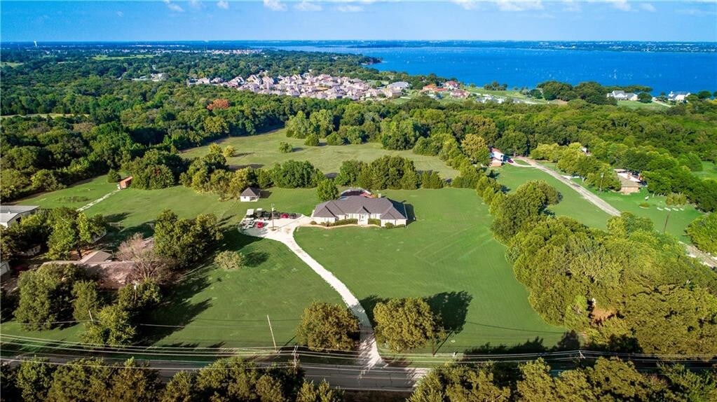 3915 Elm Grove Rd, Rowlett, TX for sale Primary Photo- Image 1 of 1