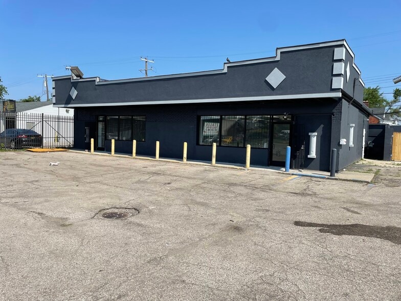 19000 W Warren Ave, Detroit, MI for sale - Building Photo - Image 1 of 4