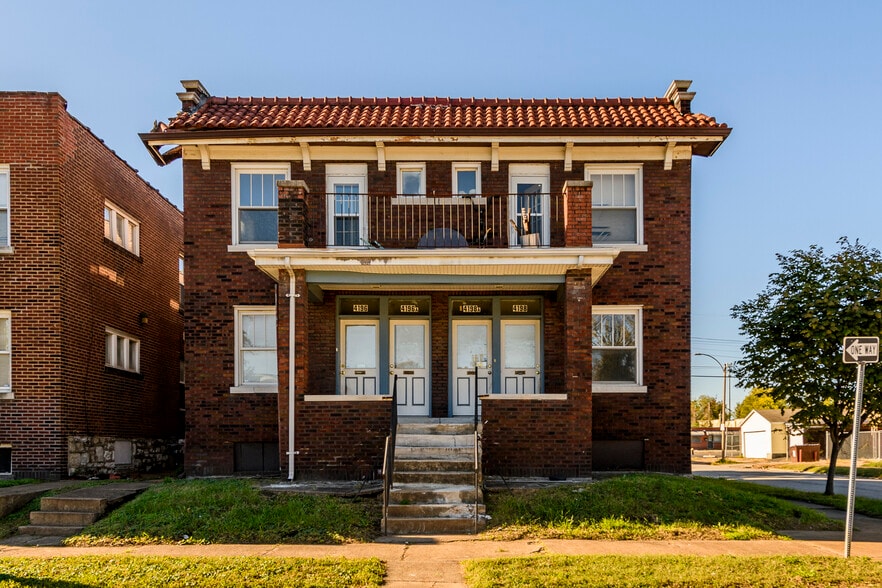 4196 Sacramento Ave, Saint Louis, MO for sale - Primary Photo - Image 1 of 36