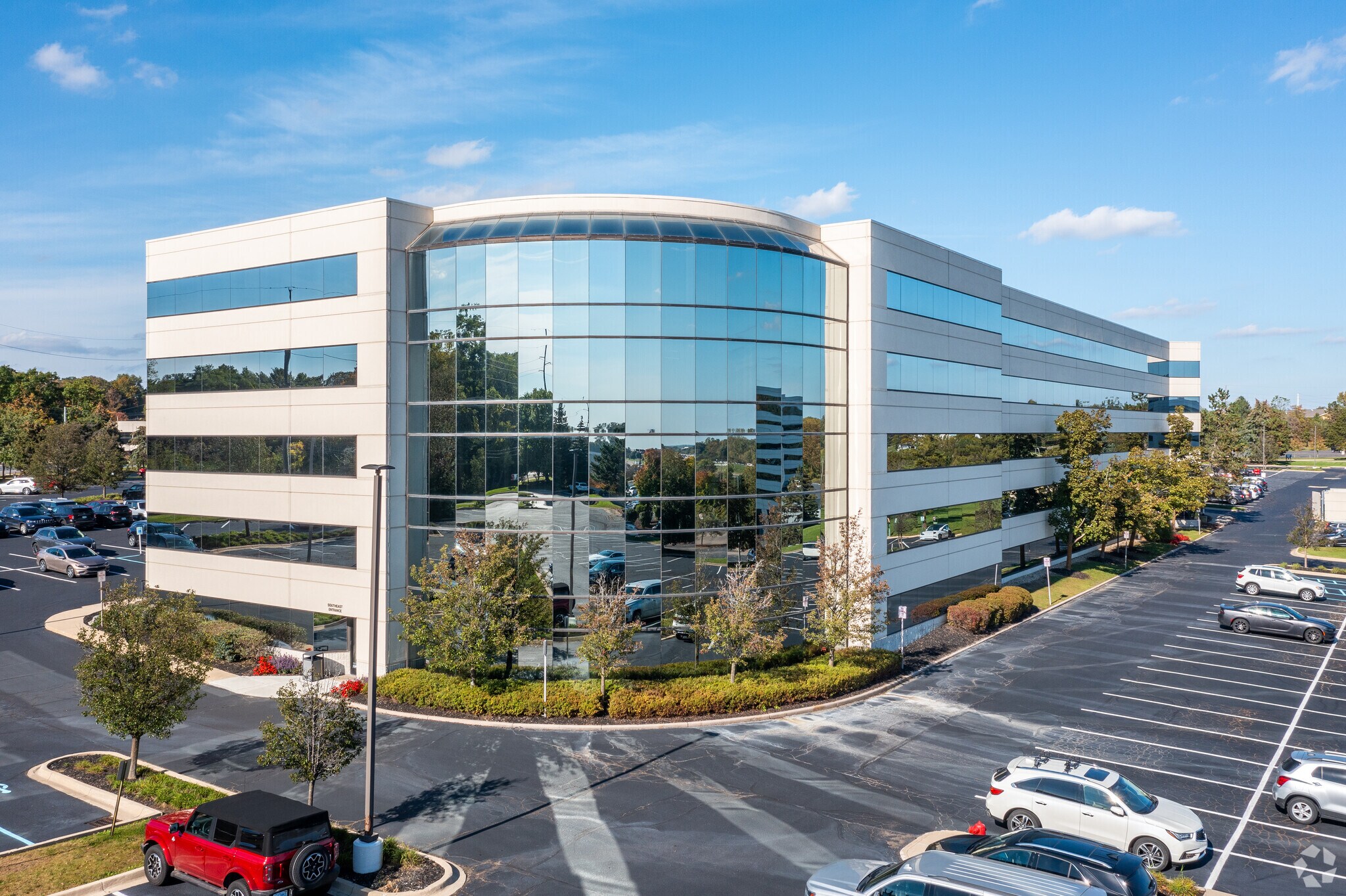 39555 Orchard Hill Pl, Novi, MI 48375 Crystal Glen Office Centre