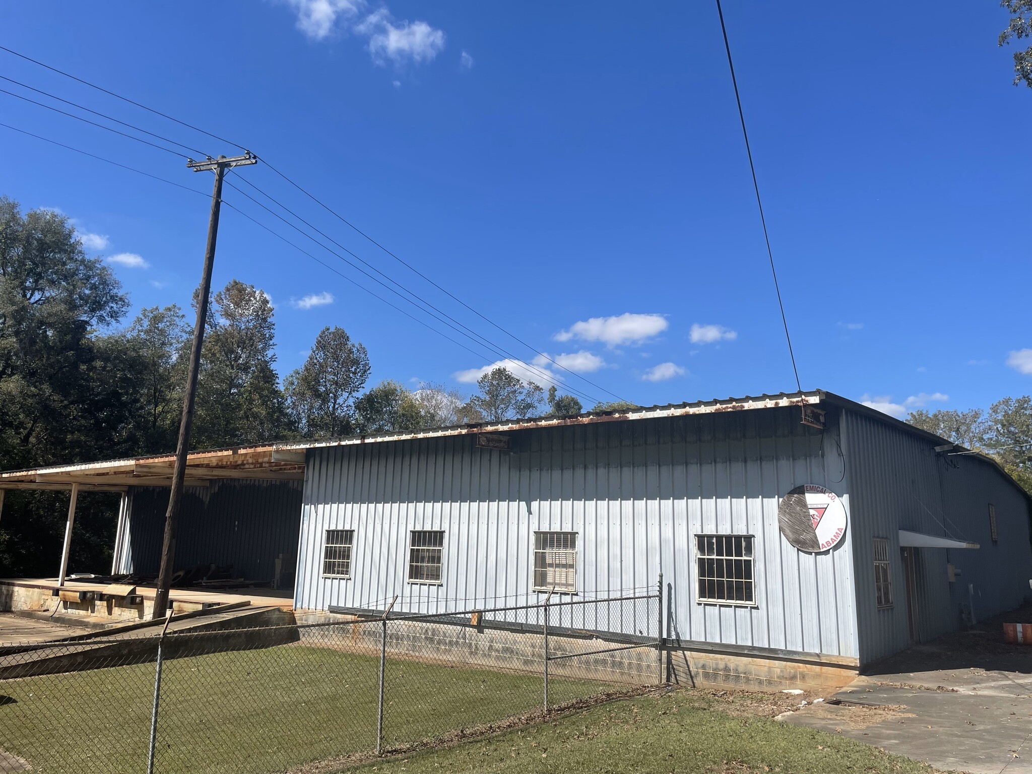 1702 S 4th Ave, Lanett, AL for sale Primary Photo- Image 1 of 7