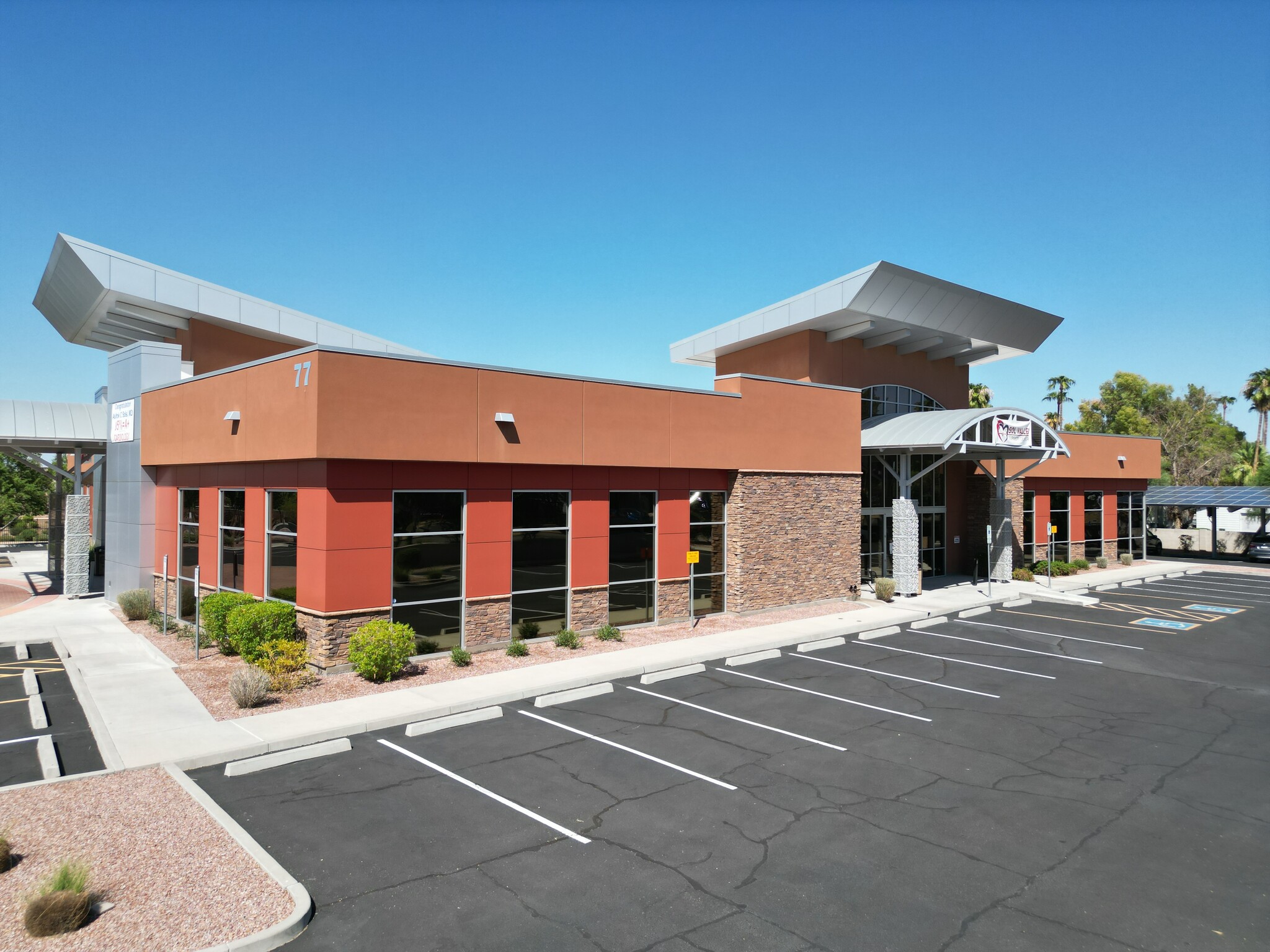 77 S Dobson Rd, Chandler, AZ for lease Building Photo- Image 1 of 60