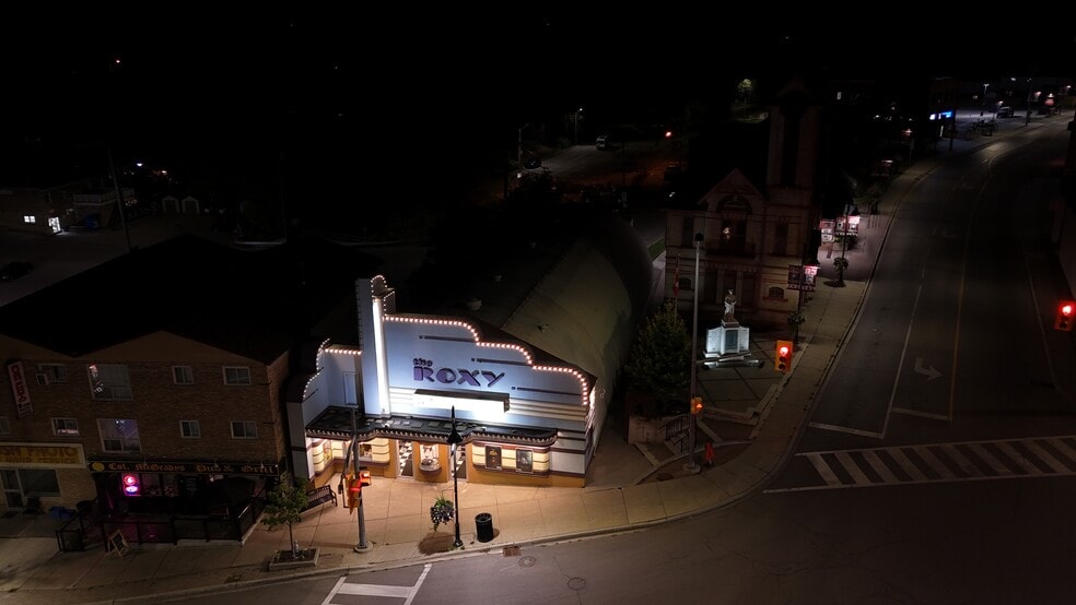 46 Brock St W, Uxbridge, ON for sale - Building Photo - Image 3 of 14