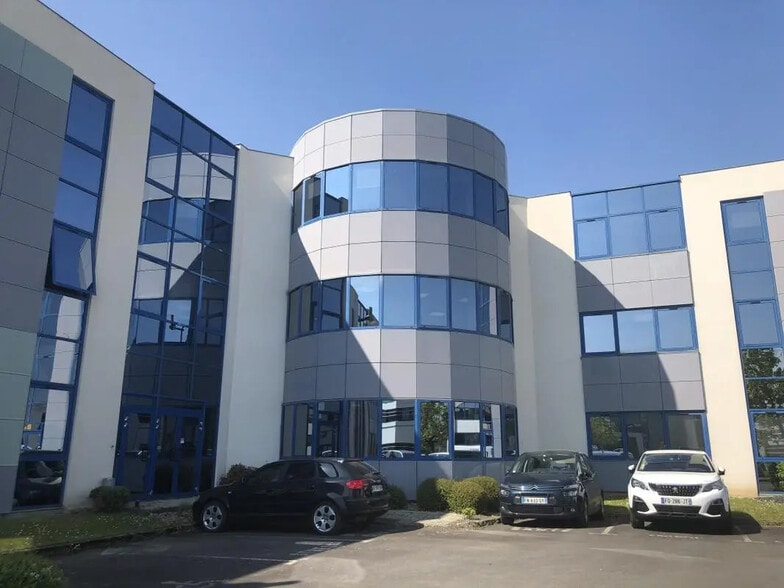 Office in Saint-Grégoire for sale - Building Photo - Image 2 of 4