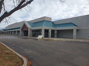 2400 W 29th St, Greeley, CO for lease Building Photo- Image 2 of 2