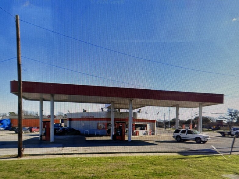 3130 N Buckner Blvd, Dallas, TX for sale - Building Photo - Image 2 of 4