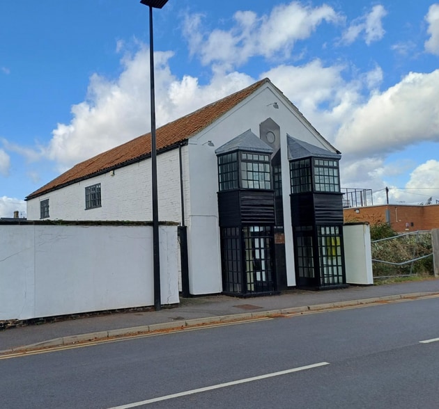 Grosvenor Rd, Whittlesey for lease - Building Photo - Image 2 of 2