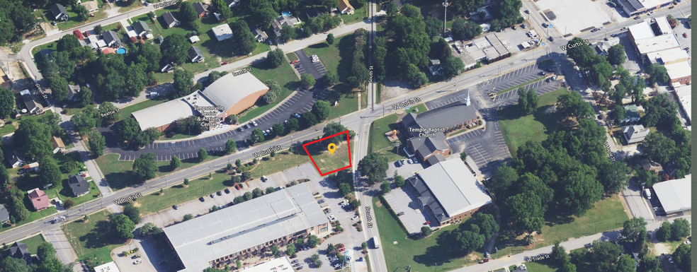 301 W Curtis St, Simpsonville, SC for sale - Building Photo - Image 1 of 9