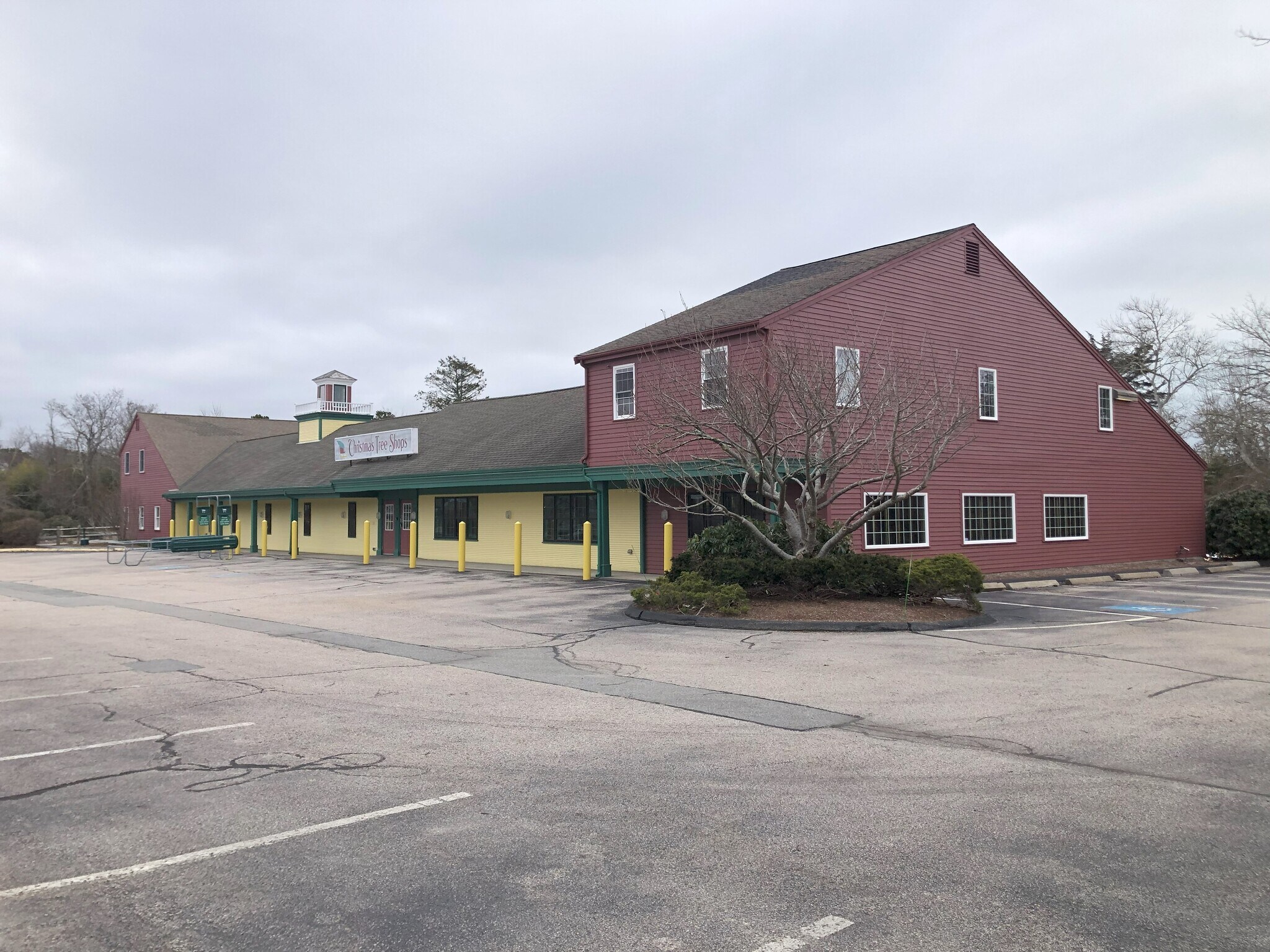 425 Main St, West Dennis, MA for sale Building Photo- Image 1 of 1