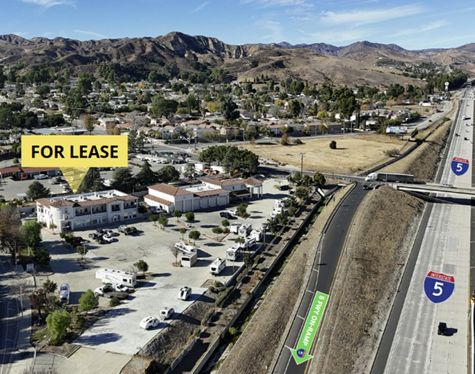 31280-31294 The Old Road, Castaic, CA for lease - Building Photo - Image 1 of 8