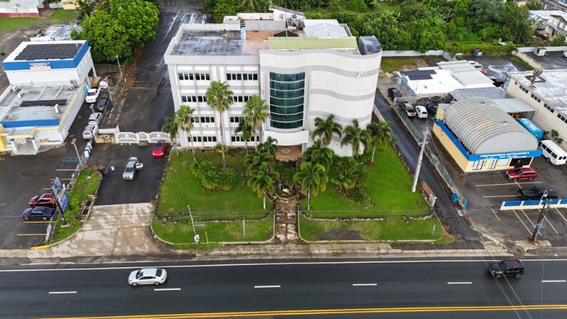  for sale Primary Photo- Image 1 of 5