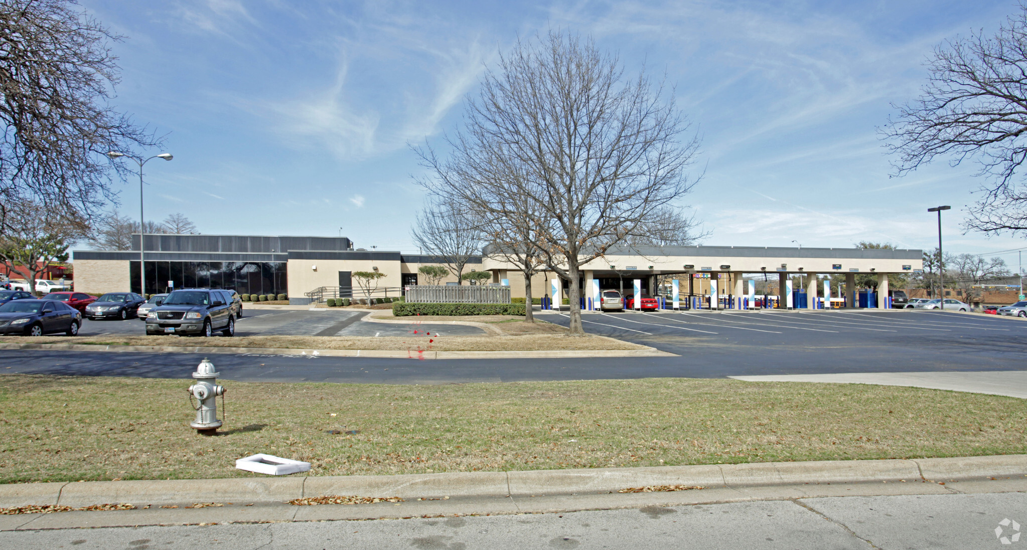 700 W Arkansas Ln, Arlington, TX for sale Building Photo- Image 1 of 1