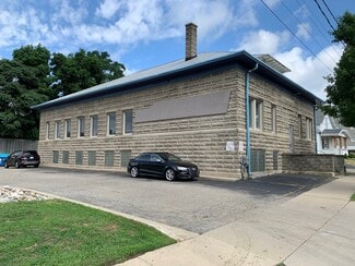 More details for 17 Seward Ave NW, Grand Rapids, MI - Retail for Lease