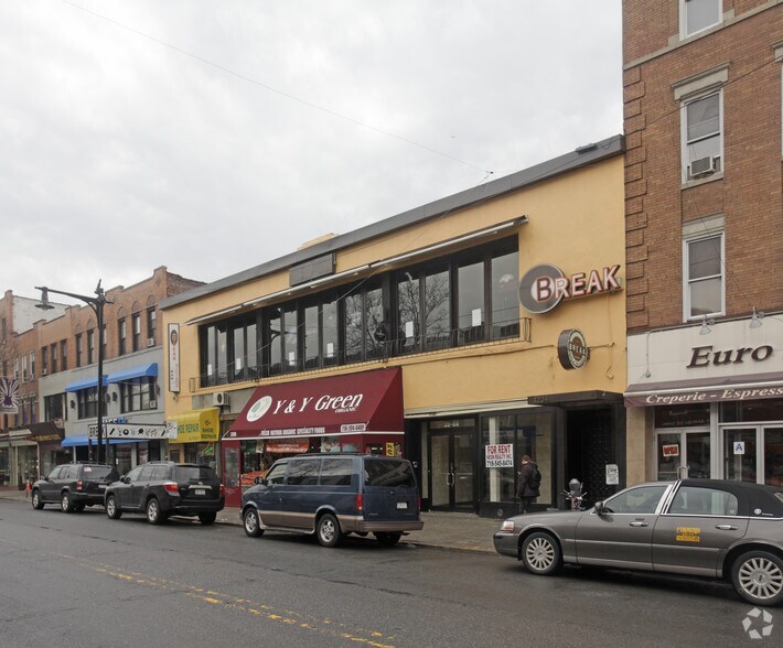 3204-3210 Broadway, Astoria, NY for sale - Primary Photo - Image 1 of 1