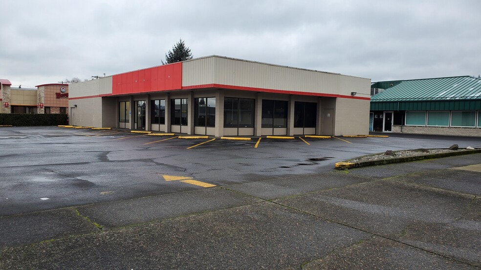 812 Washington Way, Longview, WA for sale - Building Photo - Image 1 of 1