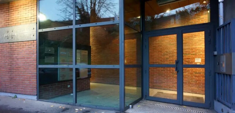 Office in Paris for lease - Lobby - Image 3 of 9