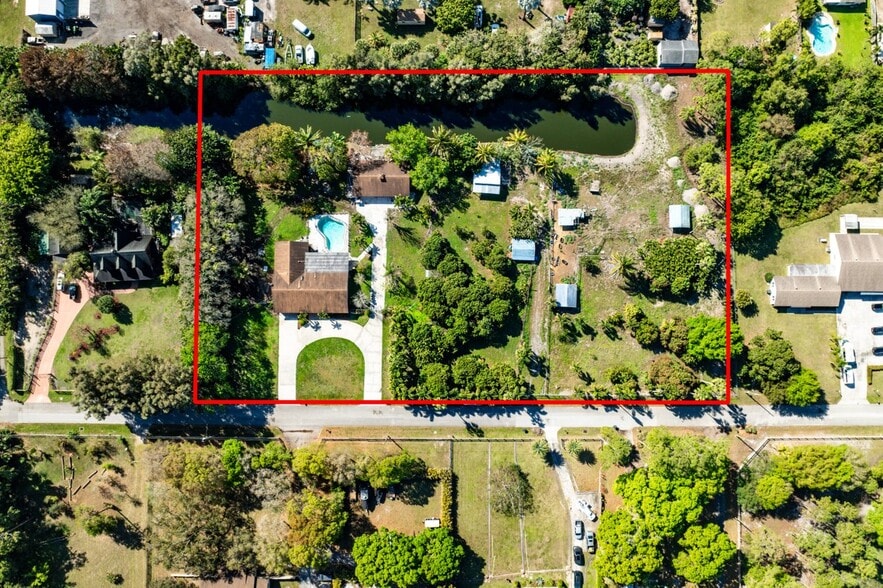 5313 Colbright Rd, Greenacres, FL for sale - Primary Photo - Image 1 of 68
