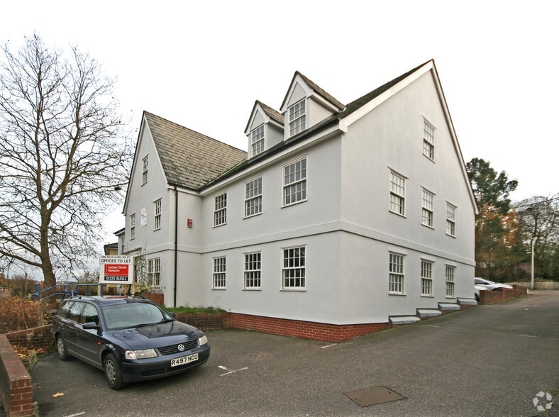 13 Apton Rd, Stortford, CM23 3SP Office for Lease