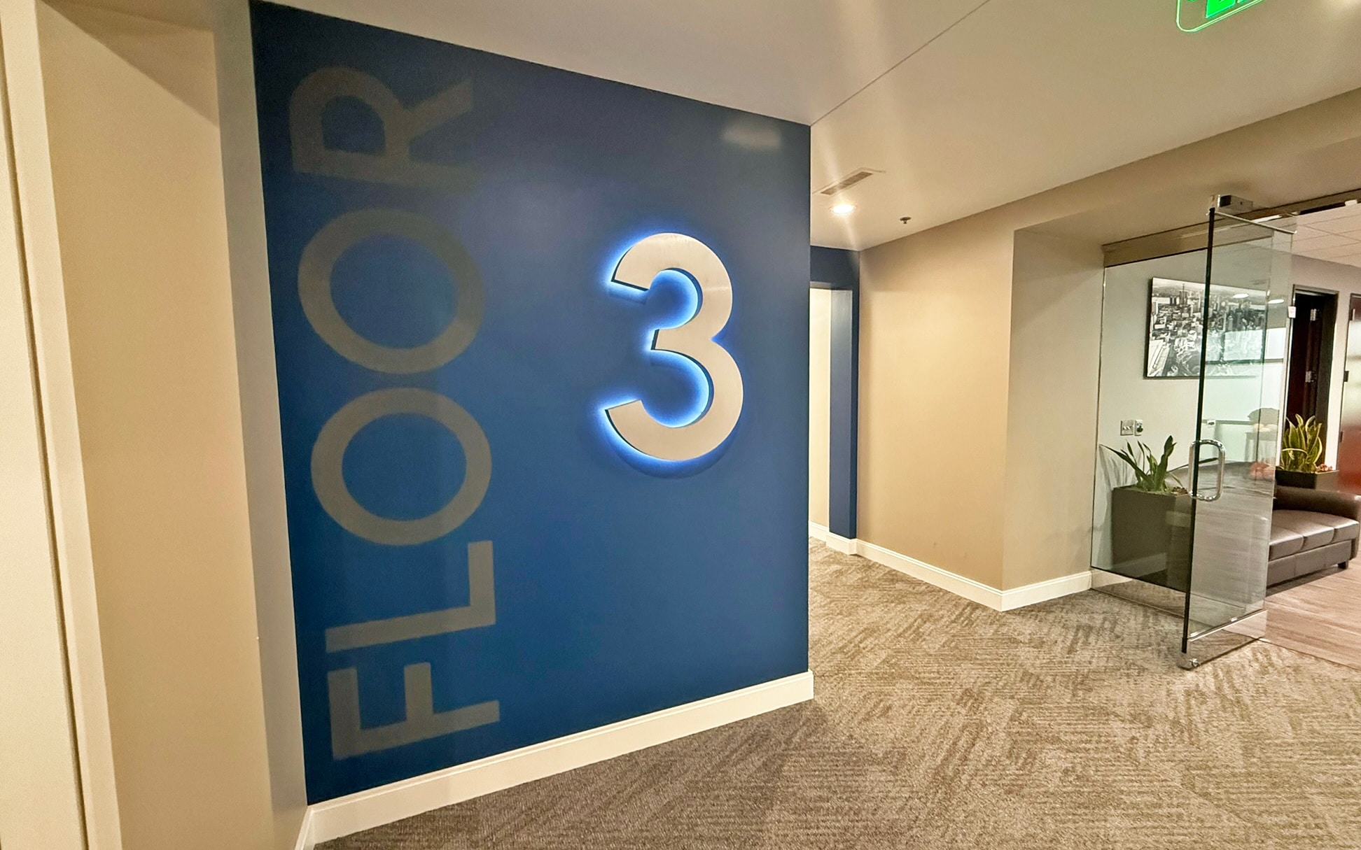 26300 Northwestern Hwy, Southfield, MI for lease Interior Photo- Image 1 of 6