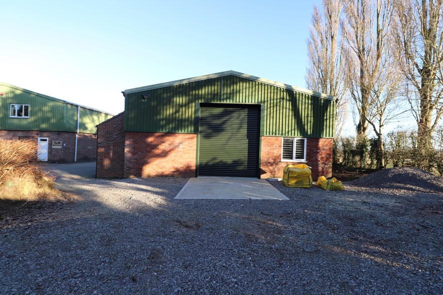 Unit 18 Suprema Industrial, Bridgwater for lease - Primary Photo - Image 1 of 3