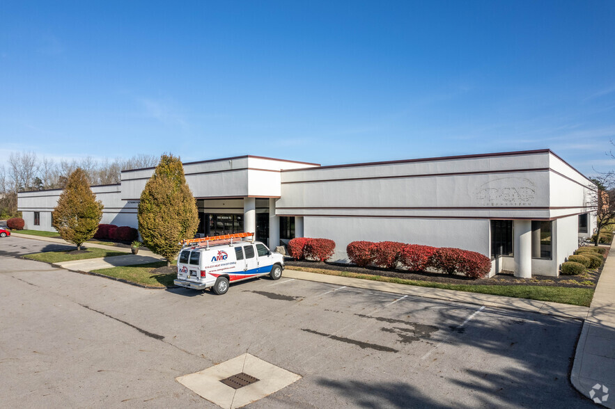 774 Park Meadow Rd, Westerville, OH for lease - Building Photo - Image 1 of 6