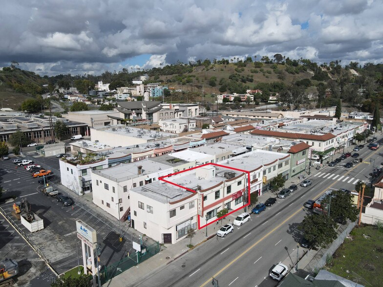 935-937 N Hill St, Los Angeles, CA for lease - Building Photo - Image 3 of 24