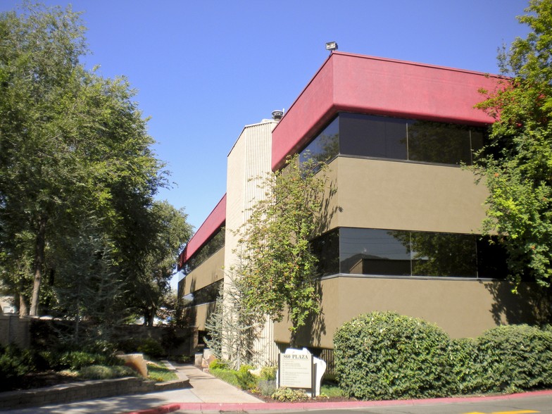 860 E 4500 S, Salt Lake City, UT for lease - Building Photo - Image 2 of 8