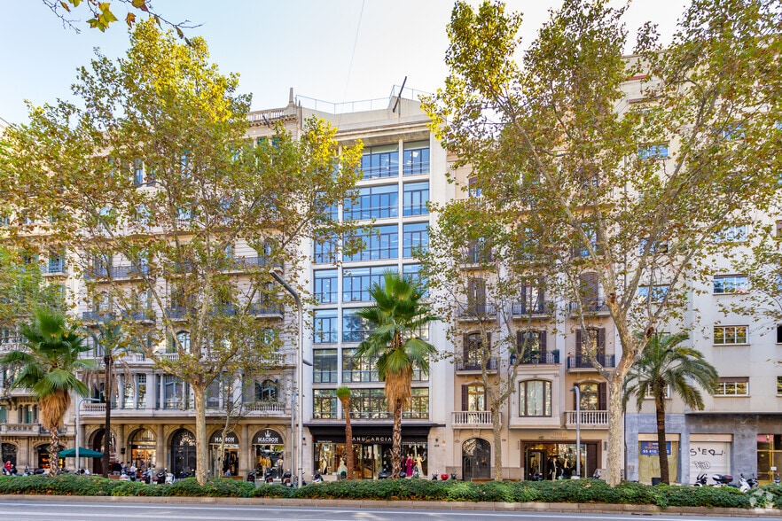 Office in Barcelona, Barcelona for lease - Primary Photo - Image 1 of 4