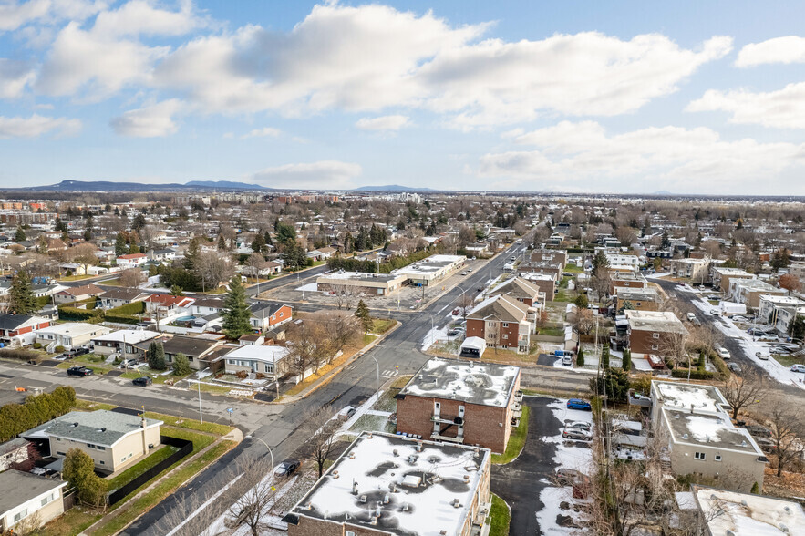 3063-3089 Rue de Lyon, Longueuil, QC for lease - Aerial - Image 2 of 5