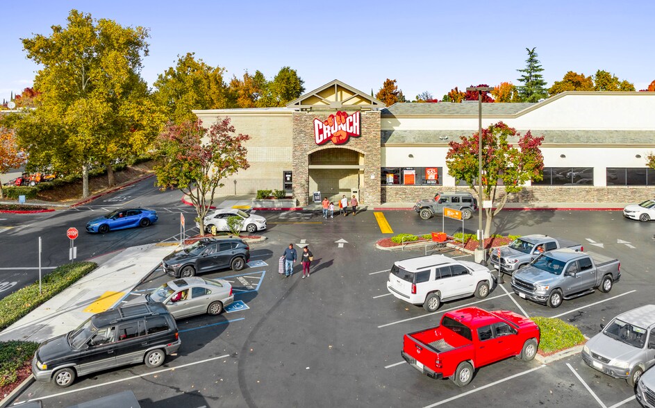 1611 E Hatch Rd, Ceres, CA for sale - Building Photo - Image 2 of 11