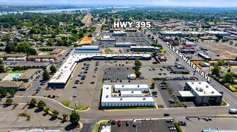 Clearwater Plaza - Storefront Property