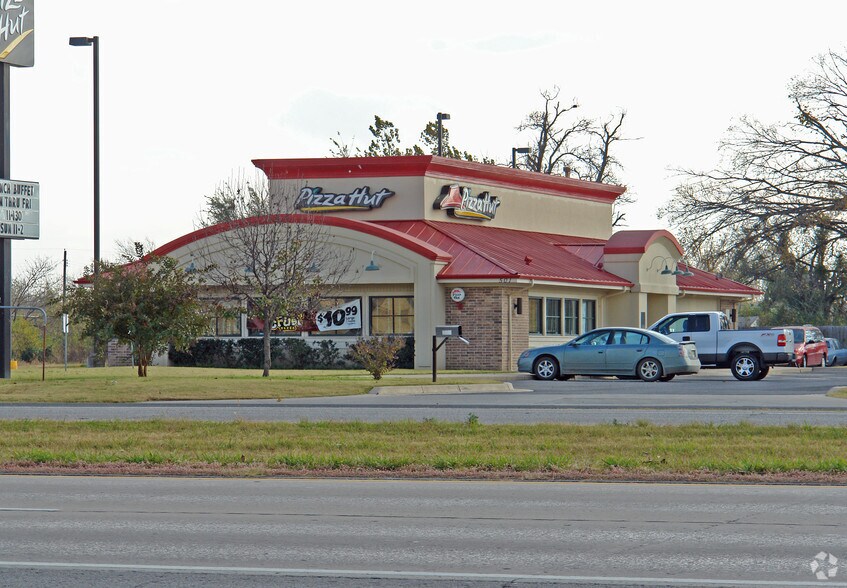501 W Shawnee St, Muskogee, OK for sale - Primary Photo - Image 1 of 1