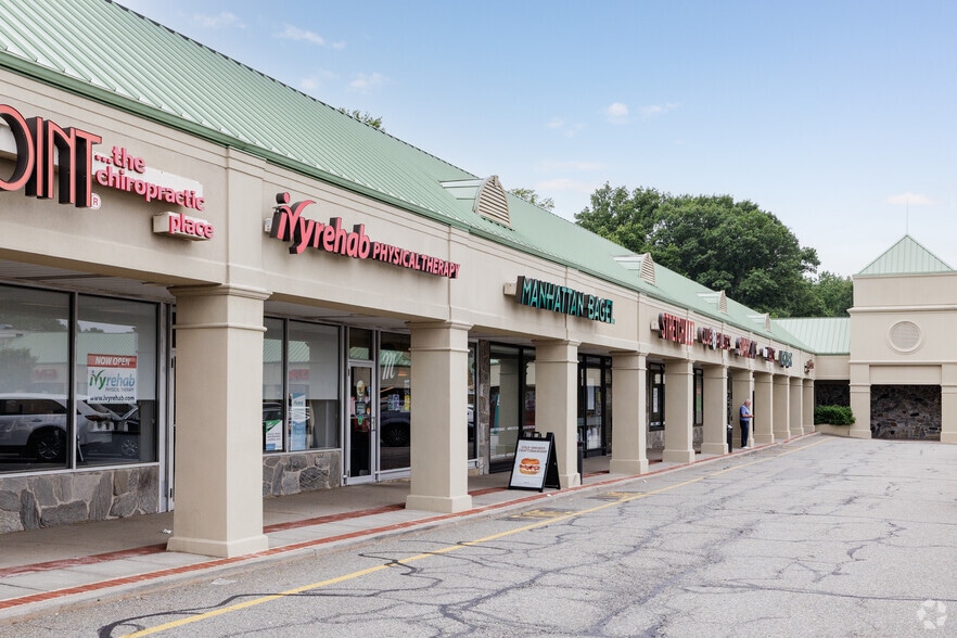 790-800 Bloomfield Ave, West Caldwell, NJ for lease - Building Photo - Image 2 of 5