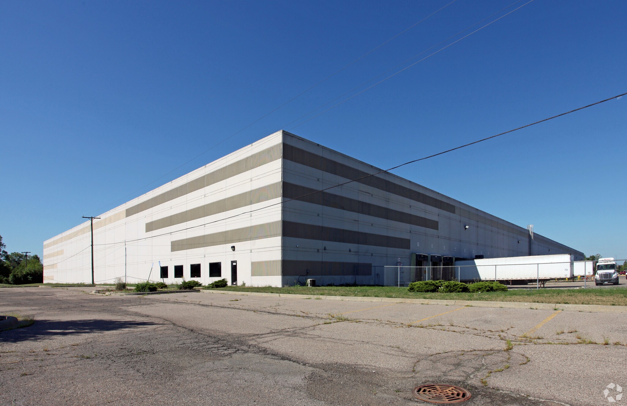 17550 Allen Rd, Brownstown, MI for sale Primary Photo- Image 1 of 1