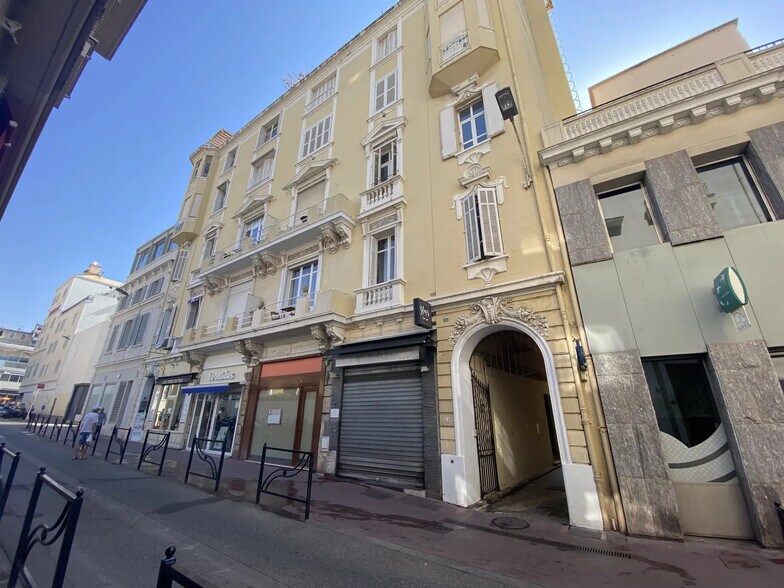 14 Rue Buttura, Cannes for lease - Building Photo - Image 2 of 14