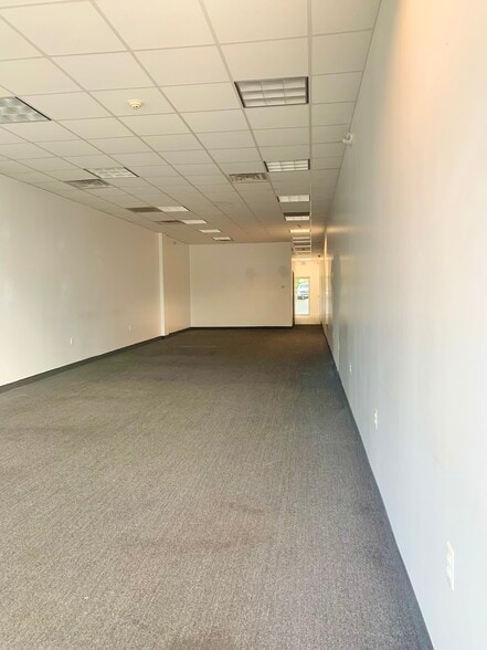 1161 Route 23 South, Kinnelon, NJ for lease - Interior Photo - Image 3 of 4