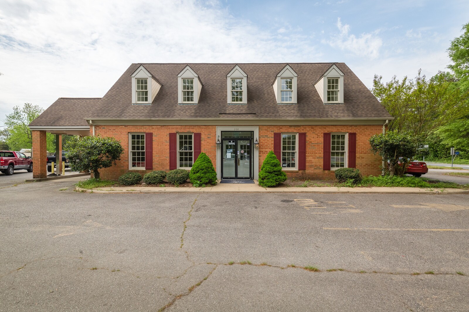 268 N Main St, Bowling Green, VA for sale Building Photo- Image 1 of 1