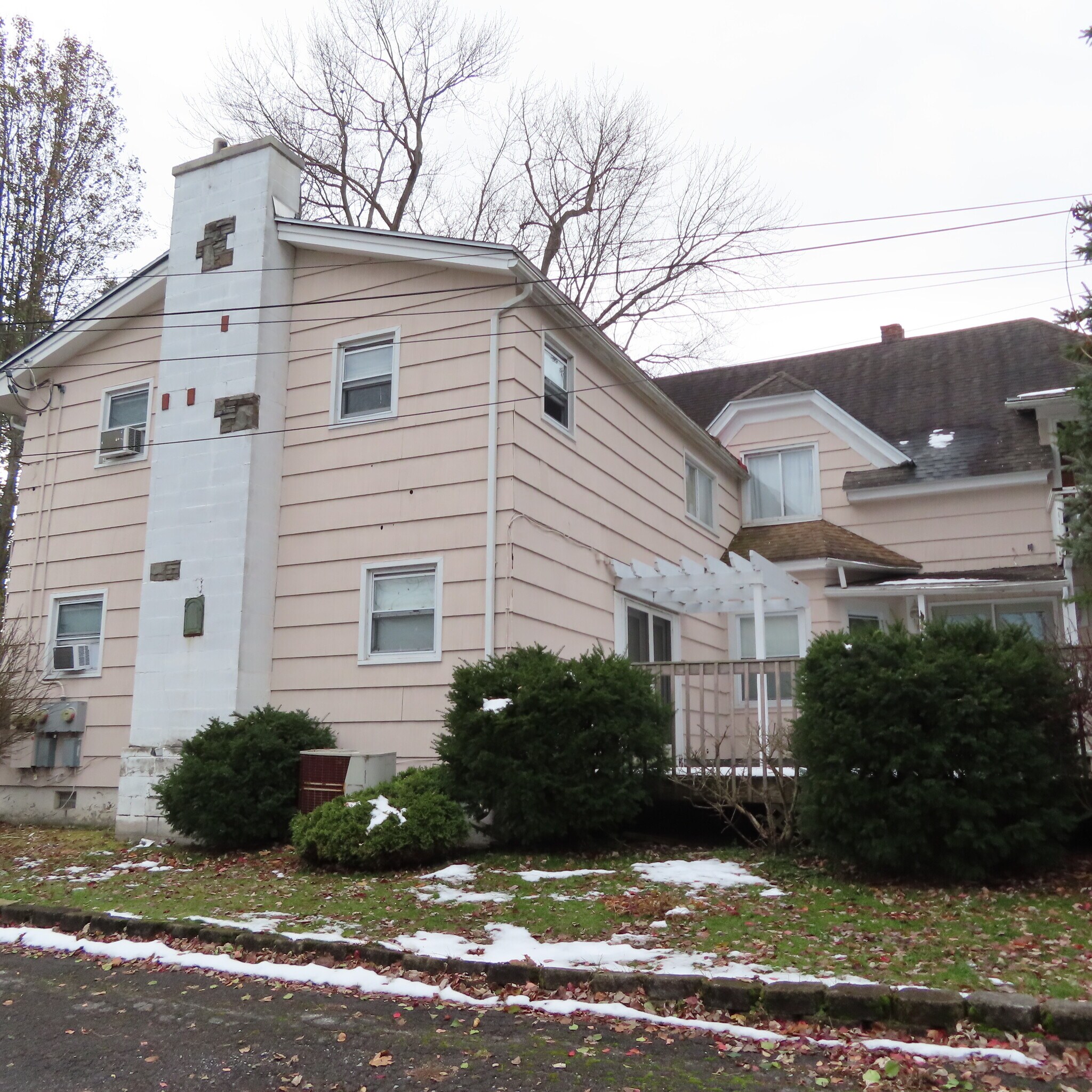 6571 Lakeshore Rd, Cicero, NY 13039 4 Unit Building with view of