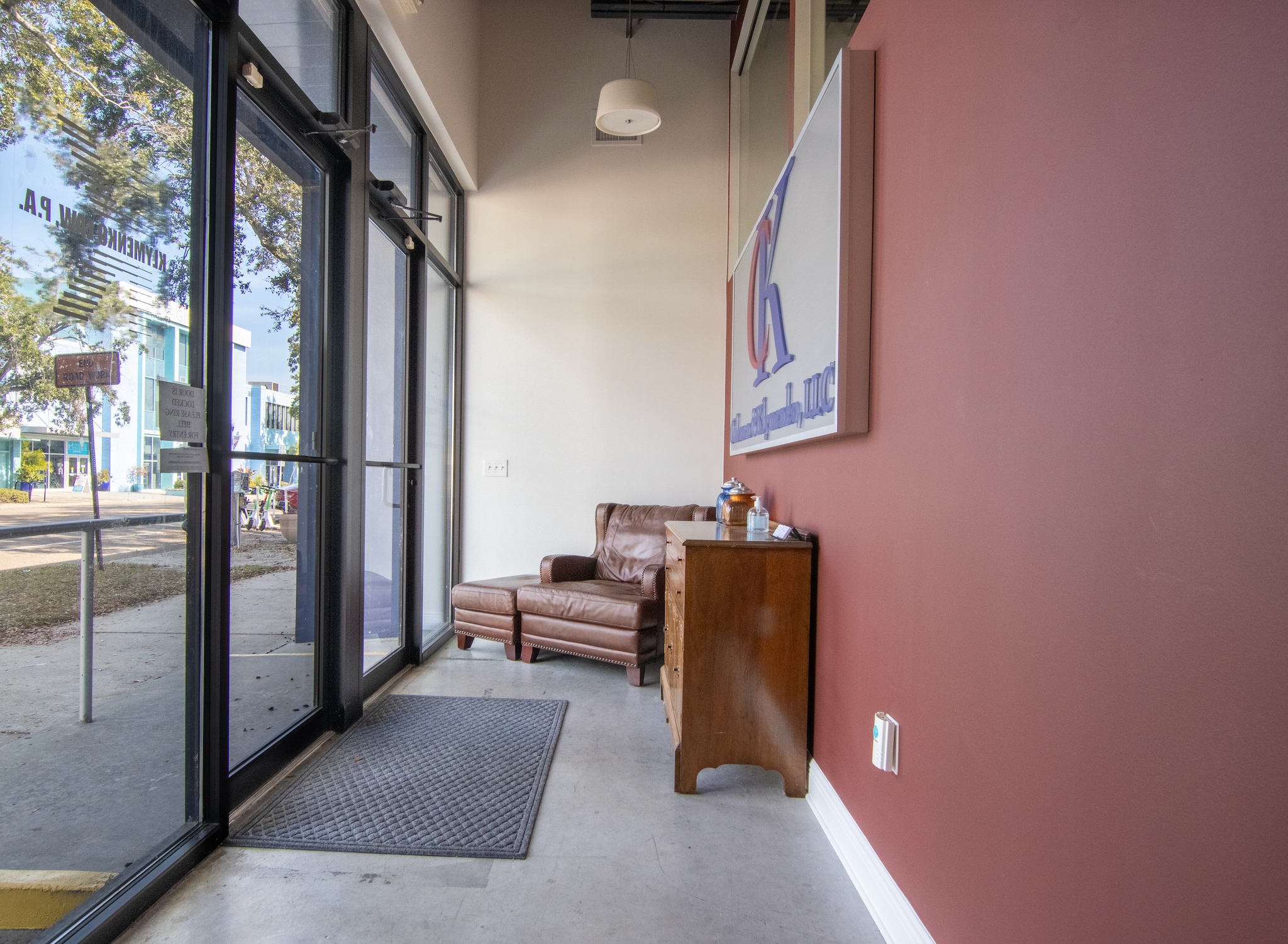 1980 Central Ave, Saint Petersburg, FL for sale Interior Photo- Image 1 of 9