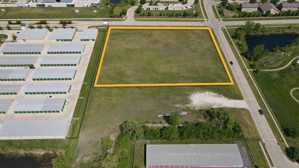 1225 SE Laurel St, Waukee, IA for sale - Building Photo - Image 2 of 3