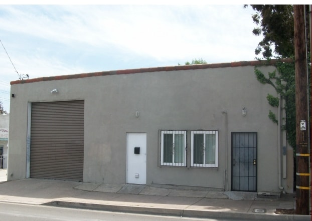 821 W Main St, El Cajon, CA for lease - Primary Photo - Image 1 of 52