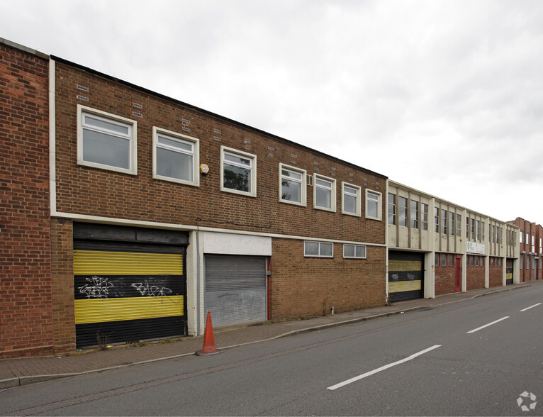 250-252 Great Lister St, Birmingham for lease - Building Photo - Image 2 of 2