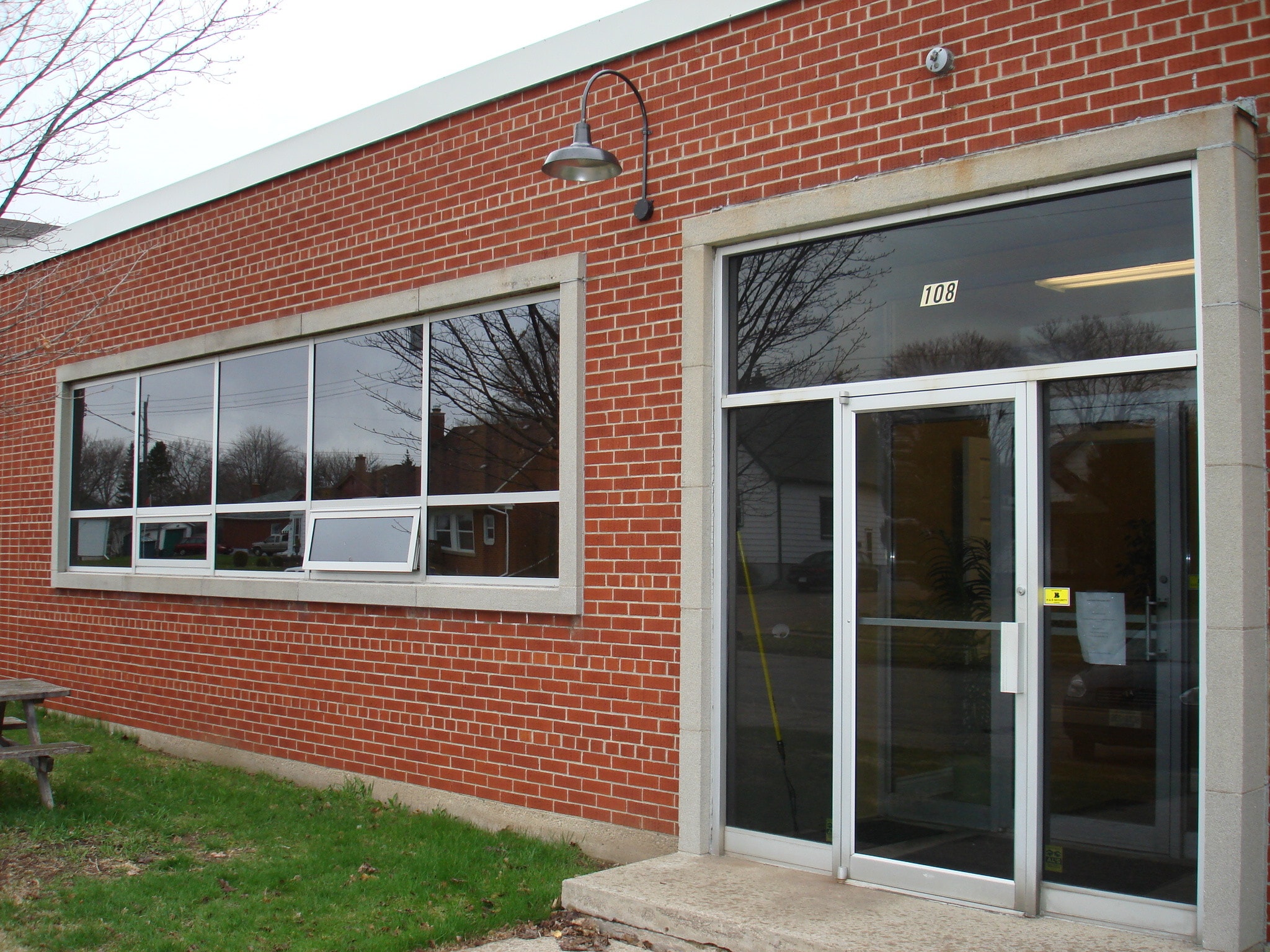 108 Birch Ave, Kitchener, ON for sale Primary Photo- Image 1 of 1