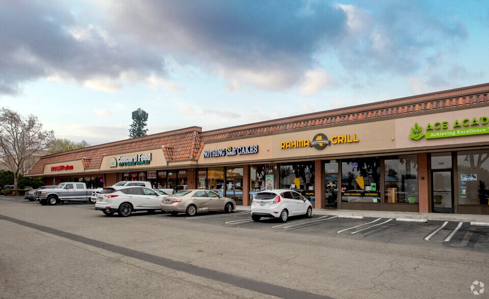 7102-7114 Dublin Blvd, Dublin, CA for lease - Building Photo - Image 2 of 4