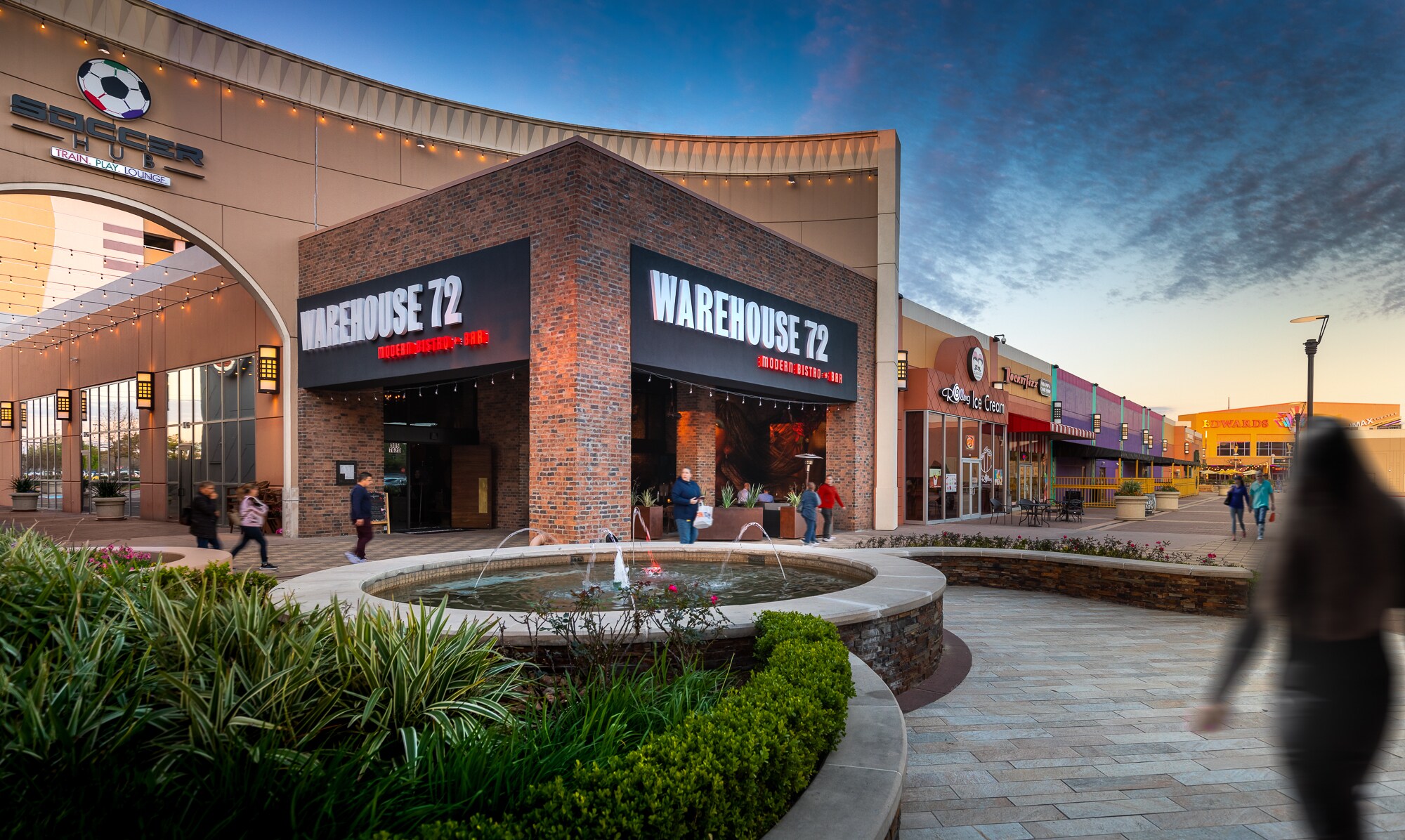 76007680 Katy Fwy, Houston, TX 77055 Marq'e Entertainment Center