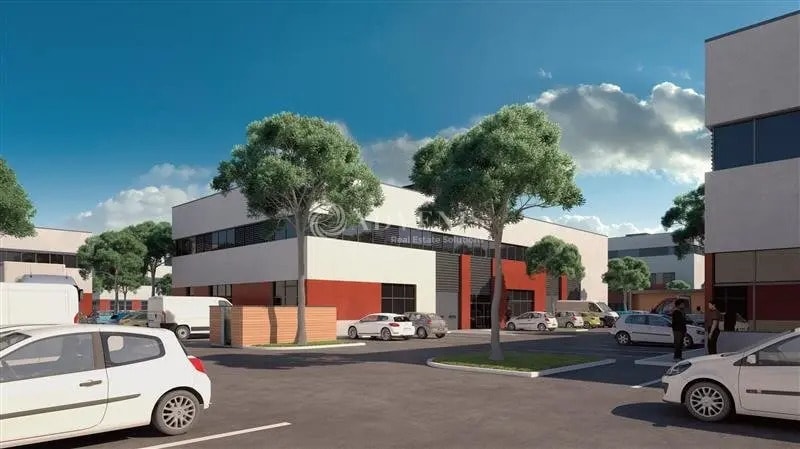 Flex in Dardilly for lease Building Photo- Image 1 of 6