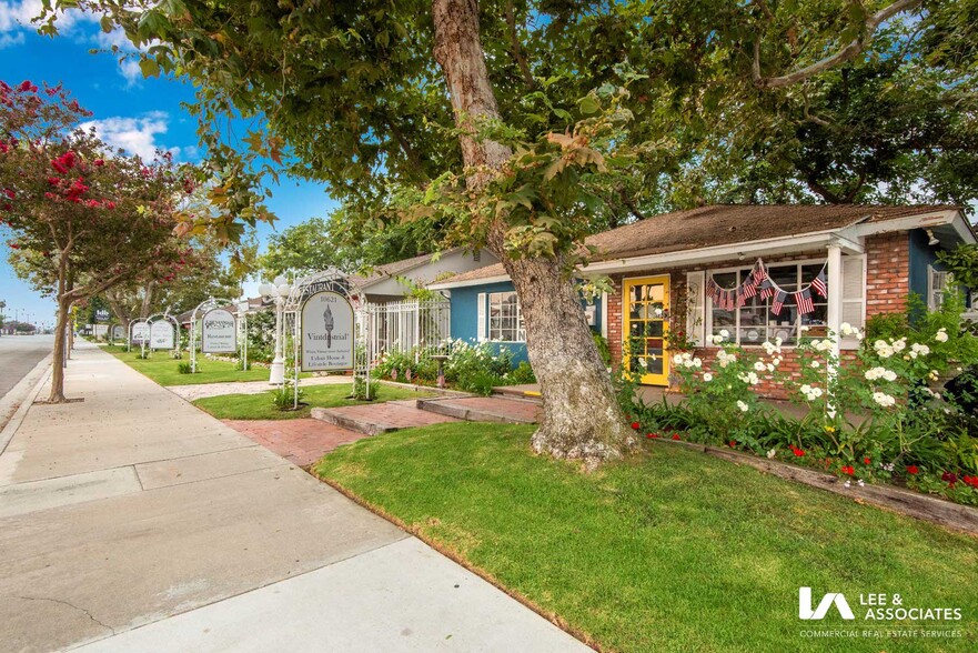 10621 Los Alamitos Blvd, Los Alamitos, CA for sale - Building Photo - Image 1 of 1