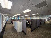 400 PLAZA WORK STATIONS AND EXEC OFFICES