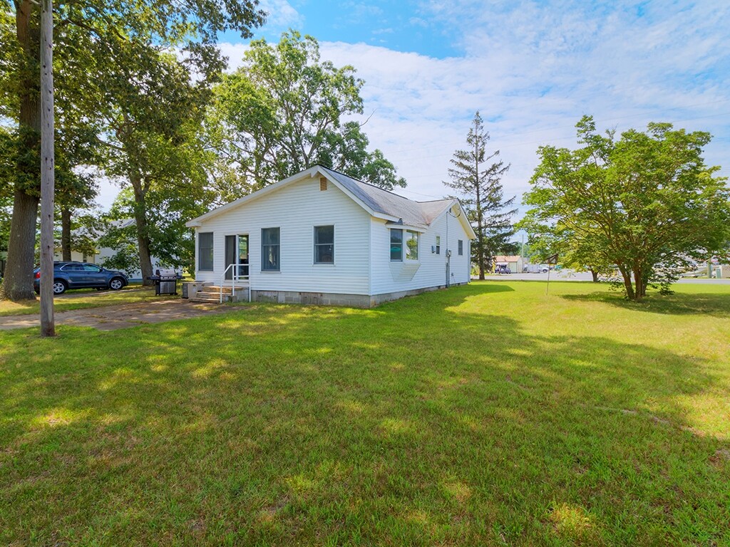 32479 Long Neck Rd, Millsboro, DE 19966